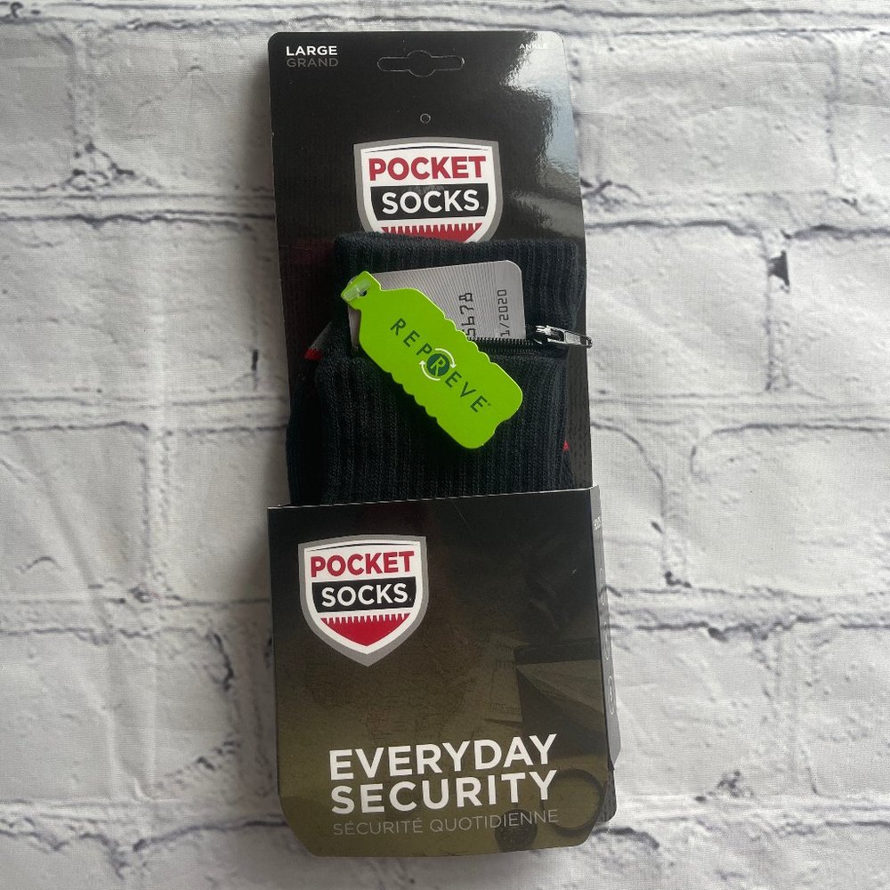 Pocket Socks Everyday Security Passport ID Zippered Pocket Ankle  Black Socks
